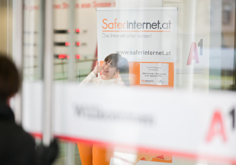 Jugendliche als Eventmanagerin für Saferinternet.at Fachtagung