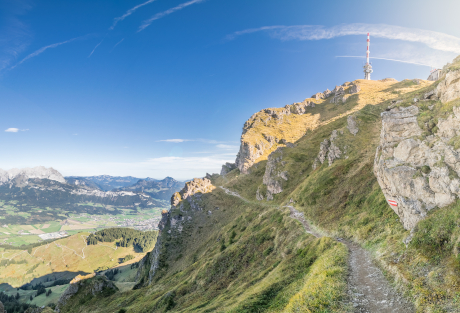 Bergwandern im Herbst, Kitzbüheler Horn, Tirol, Österreich